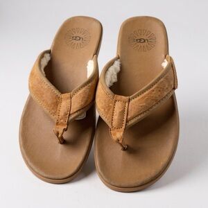 UGG WOMENS TASMANIA CHESTNUT BROWN SUEDE FLIP FLOPS WITH SHEARLING LINING size 8